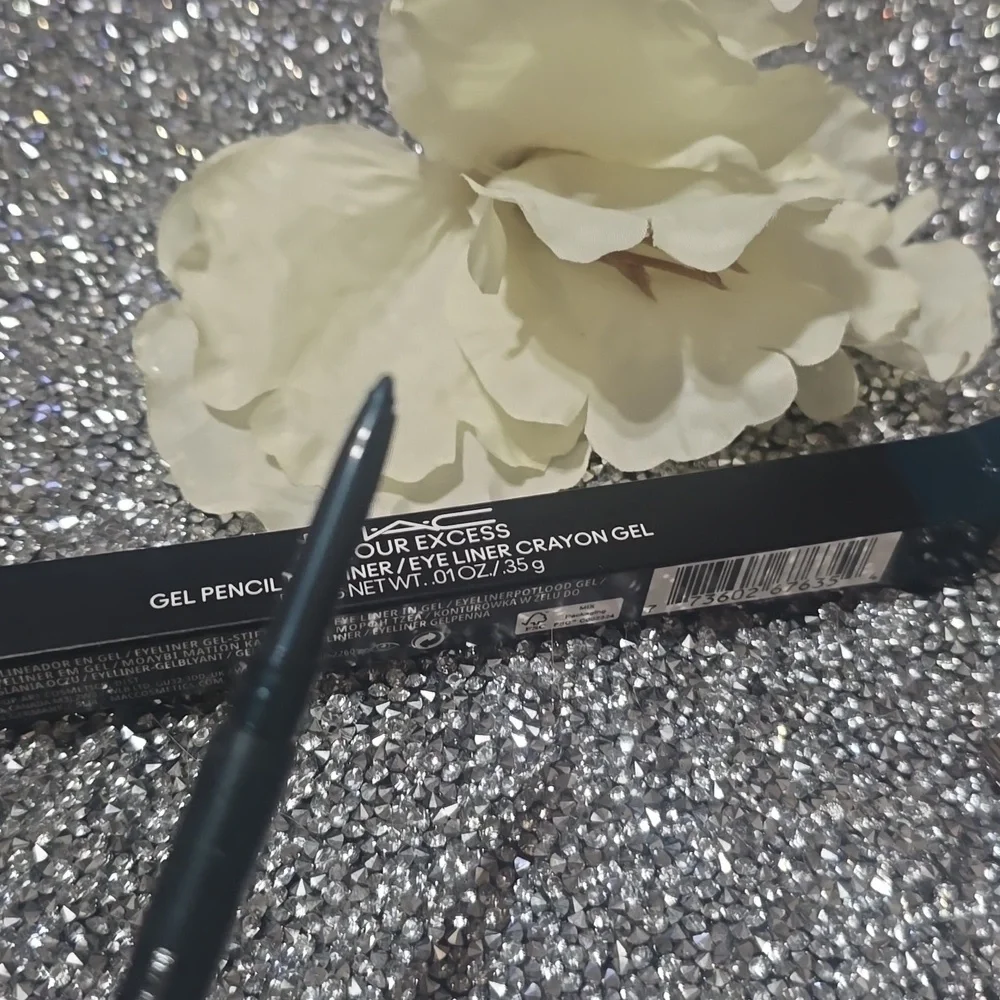 ❇️HELL BENT Mac Cosmetics Colour Excess Gel Pencil Eyeliner NWT